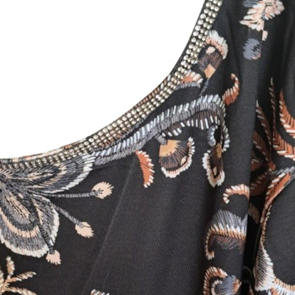 Thomas & Olivia Black Paisley Floral Bell Sleeve Top Metallic Trim Size 2x NWT - Picture 6 of 15